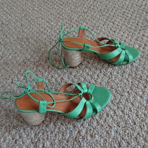 Andre Assous Maggie ESPADRILLE HEEL size 7.5 - Picture 1 of 12